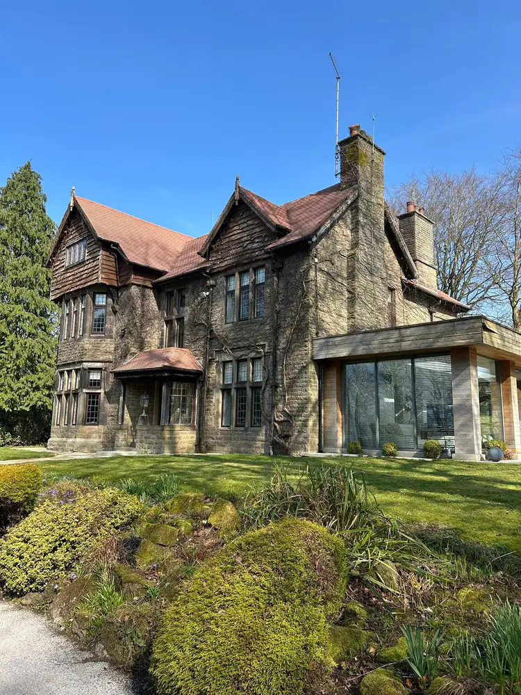 Exterior house cleaning by Murphy's Cleaning Services